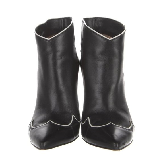 Gianvito Rossi Black with White Trim Leather Ankle Boots Size 37EU - Picture 6 of 6